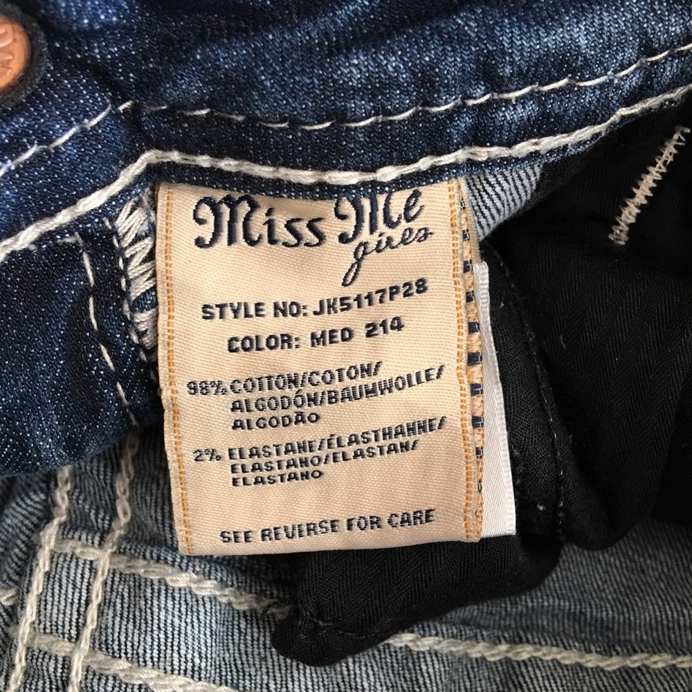 Miss Me Cuffed Capri Jeans Size 10x15.5" - Picture 7 of 7